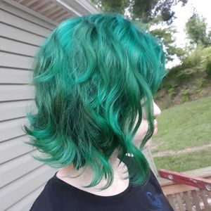 Meet your Posher, Destiny